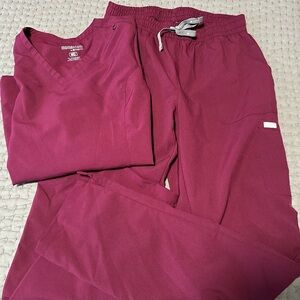 Women’s Maevn Momentum Scrubs